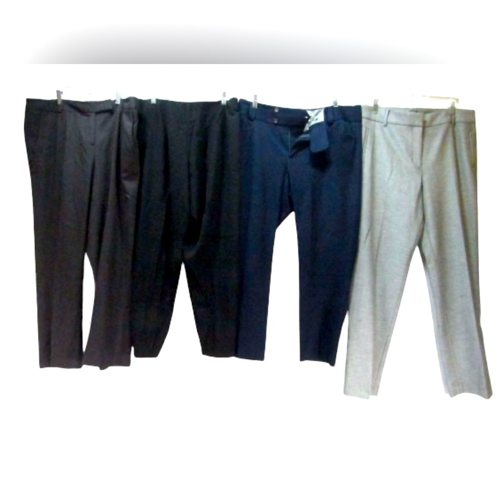 READ DESCRIPTION ‼️4 BUNDLE DRESS PANTS
